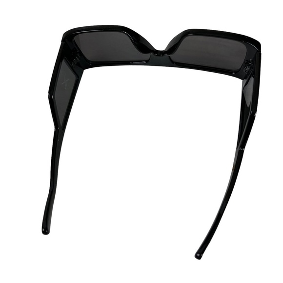 SUNGLASSES SUNGLASSES SHADES Brow Bar Black Plastic Frames Beach Vacation Summer - Picture 16 of 16
